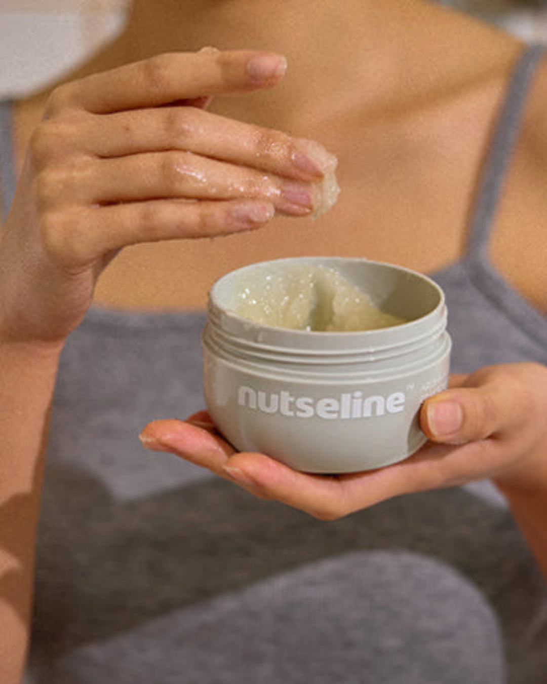 nutseline Aroma Nut Gray Scrub (200ml)